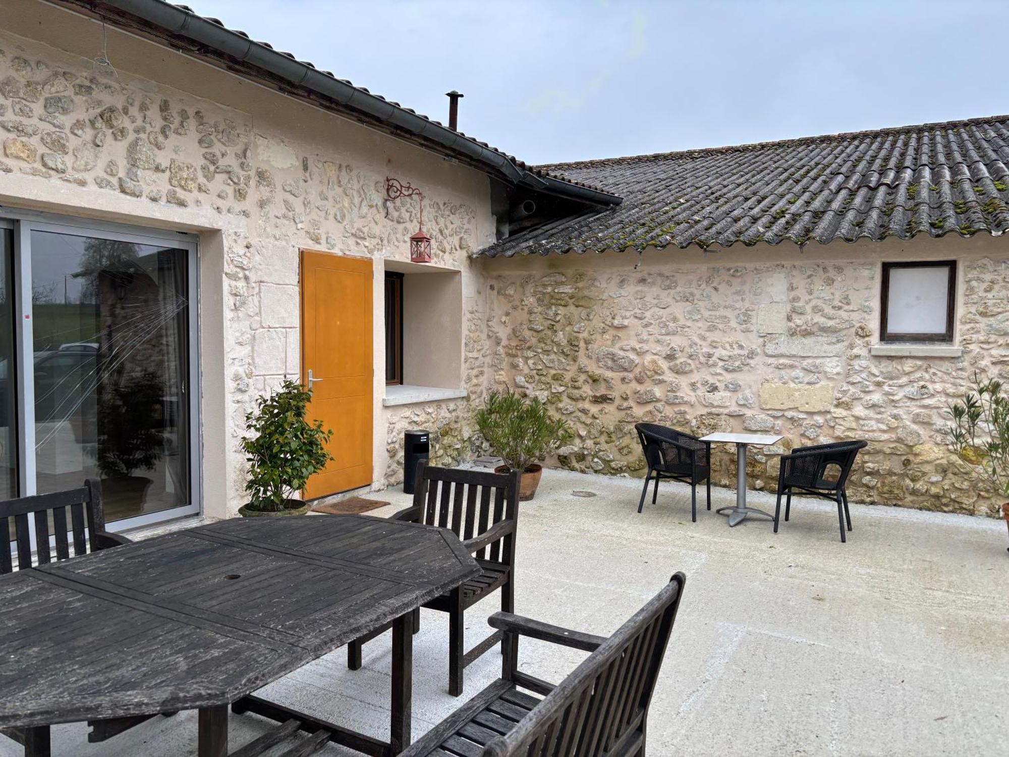 Fantastic Petit Beauval Hotel Saint-Sulpice-et-Cameyrac Exterior photo